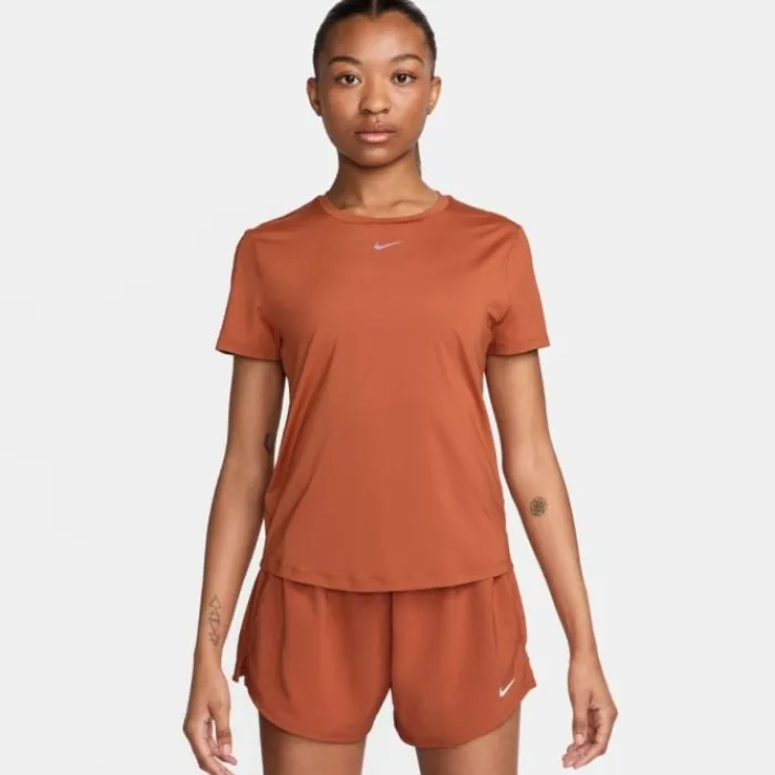 Store Nike Dri-FIT One Classic Short Sleeve Tee Oranje