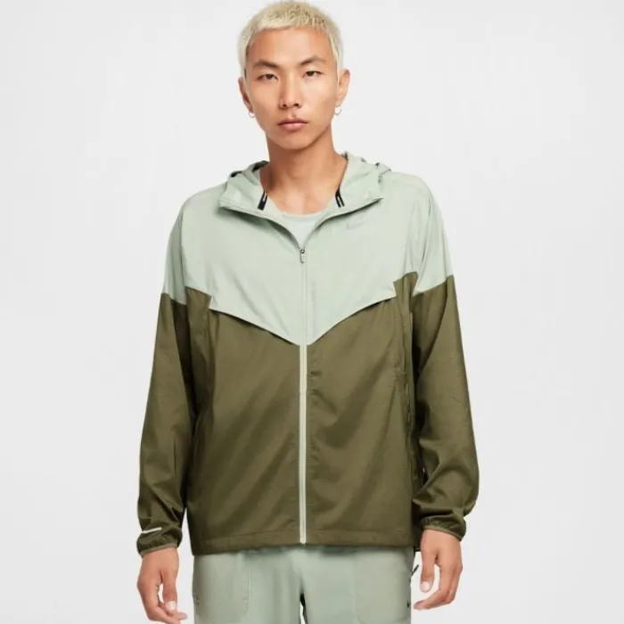 Best Sale Nike Impossibly Light Windrunner Jacket Groen